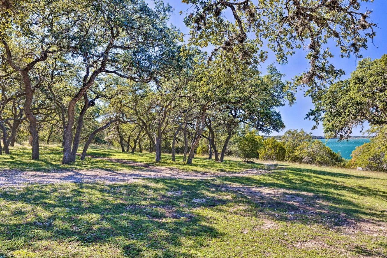 Flirty Flamingo Studio 1 Mi To Canyon Lake Exterior photo